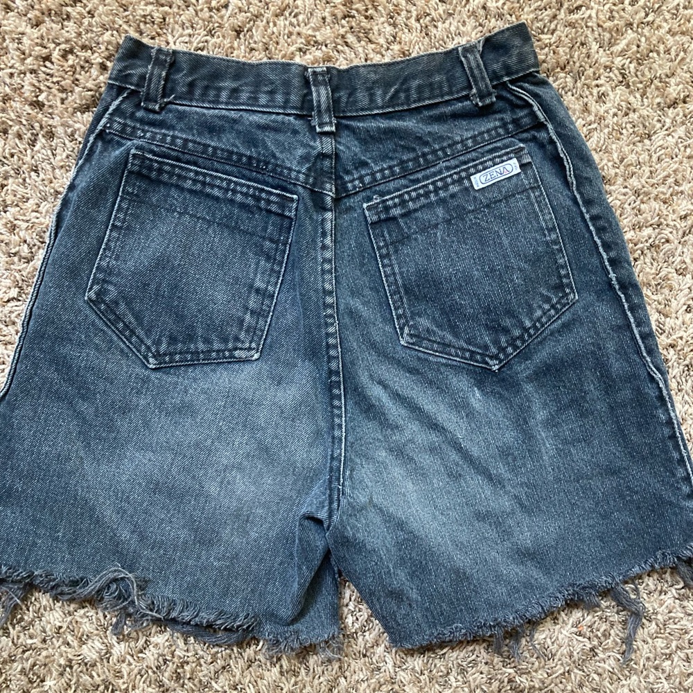 Vintage Zena brand High Waisted Dark Denim Shorts Waist Size 24/25
